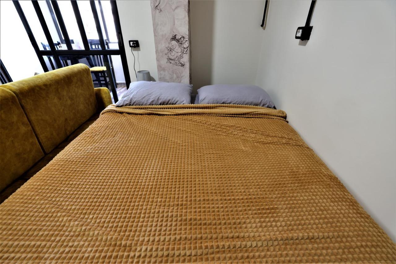 Stylish Studio In The Heart Of Tirana #3 Apartment Bagian luar foto